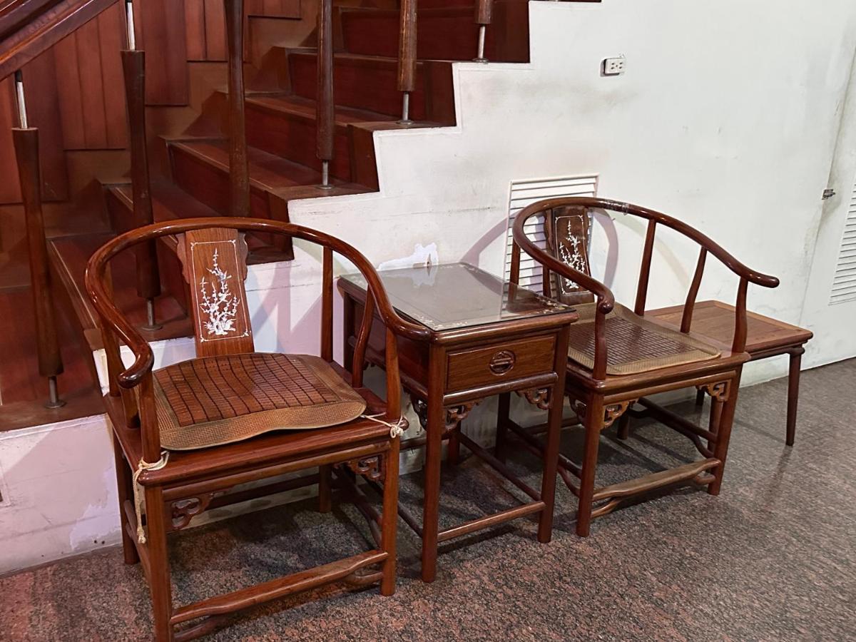 Hotel 丸松商旅 Miaoli Zewnętrze zdjęcie