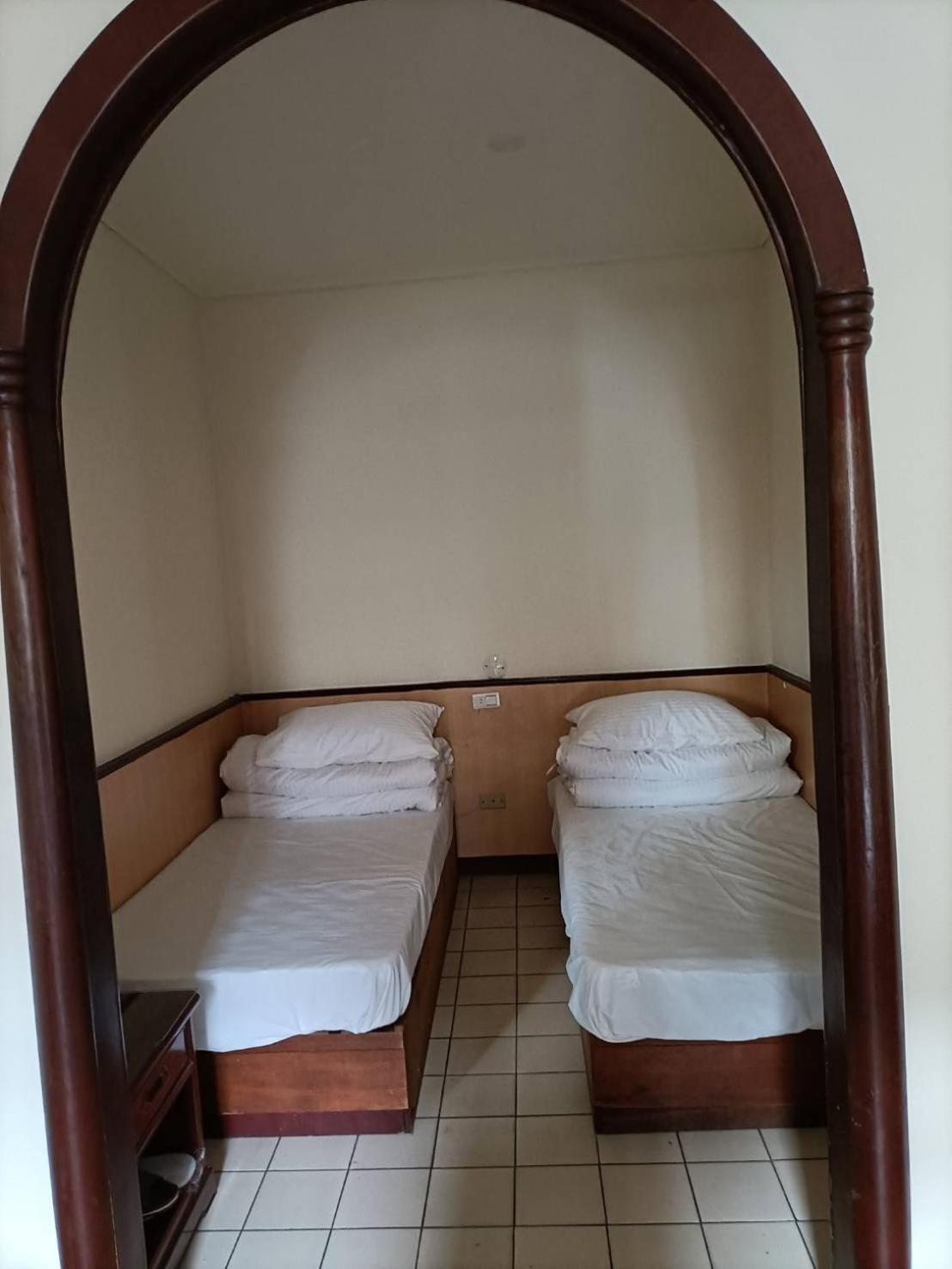 Hotel 丸松商旅 Miaoli Zewnętrze zdjęcie